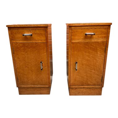 A pair of birds-eye maple bedside cabinets/lockers